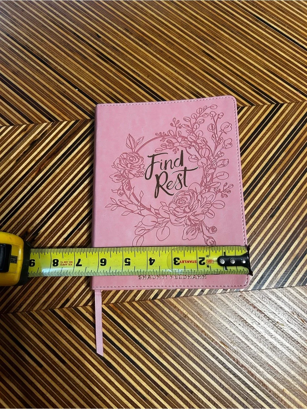 Find Rest Pink Devotional Journal by Shaunti Feldhahn